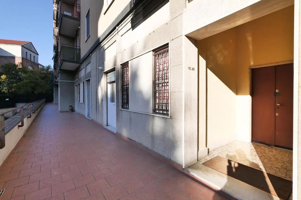 Primopiano - Bari Apartment Milan Italy