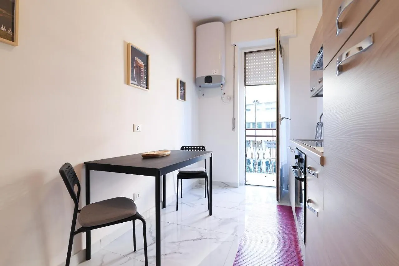 Primopiano - Bari Apartment Milan
