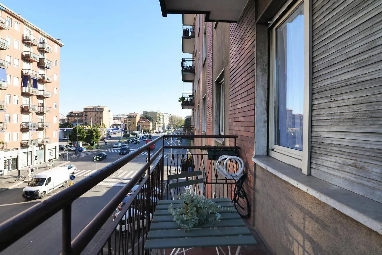 Primopiano - Bari Apartment Milan Italy