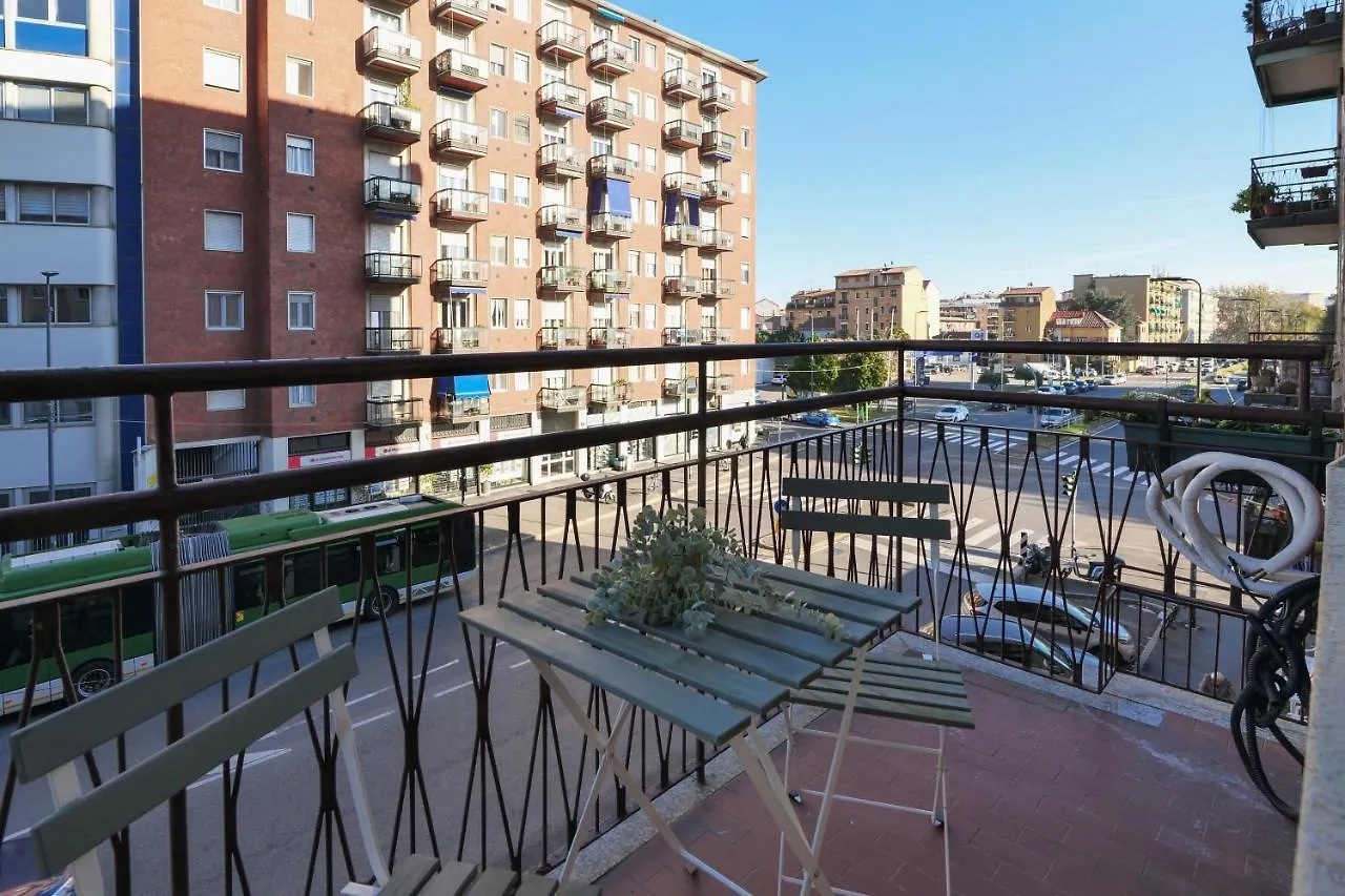Primopiano - Bari Apartment Milan